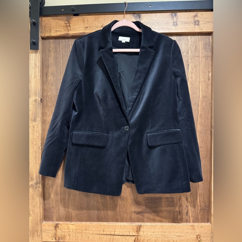 Loft size 12 black velvet blazer